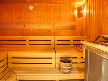 Hotel Ahornhof Saunen und Bäder im Detail Sauna
