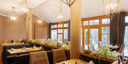 Wellnessurlaub - Pools: Sportbecken - Metten - Frühstück - Hotel Ahornhof