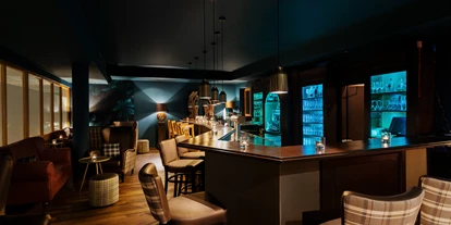 Wellnessurlaub - Pools: Sportbecken - Metten - Bar - Hotel Ahornhof