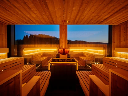 Wellnessurlaub - Schnaittach - Panoramasauna - SKY SPA  - Wellnesshotel Sternwirt "Das Wellnesshotel zwischen Nürnberg und Amberg"