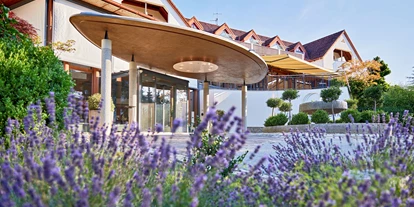 Wellnessurlaub - Restaurant - Stegersbach - Hoteleingang - Ayurveda Resort Mandira