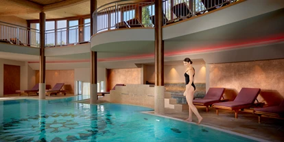 Wellnessurlaub - Restaurant - Stegersbach - Thermalbecken im Innenbereich - Ayurveda Resort Mandira