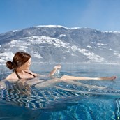 Wellnesshotel - 32° Infinity Outdoorpool - Alpin Family Resort Seetal****s