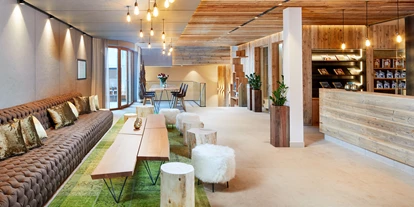 Wellnessurlaub - Pilates - Empfangsbereich - Alpine Hotel Resort Goies