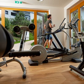Wellnesshotel: Fitnessraum - Alpine Hotel Resort Goies