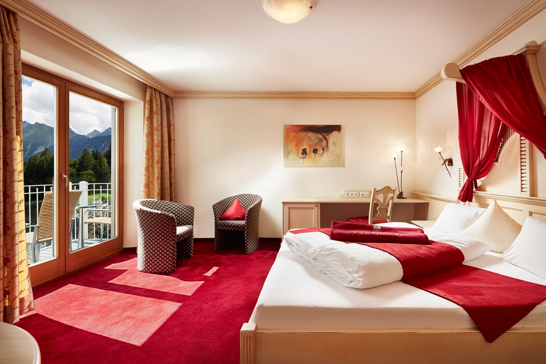 Wellnesshotel: Rosenzimmer - Alpine Hotel Resort Goies
