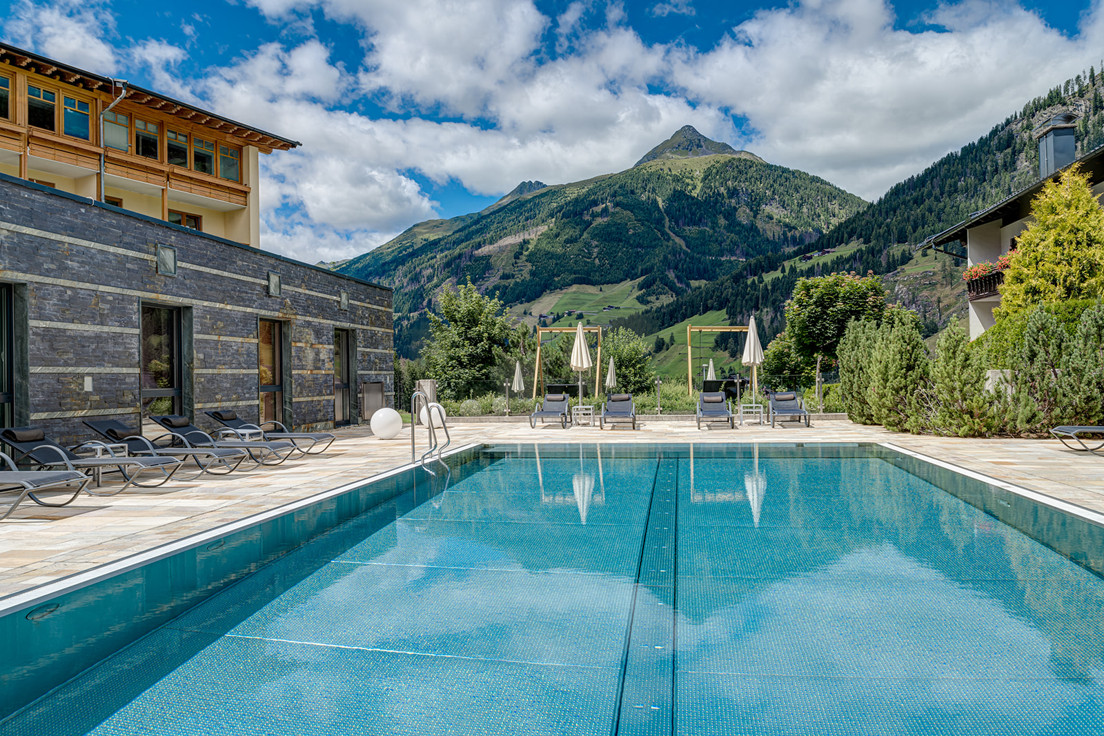 Wellnesshotel: Outdoorpool Spa Alpin  - Alpinhotel Jesacherhof