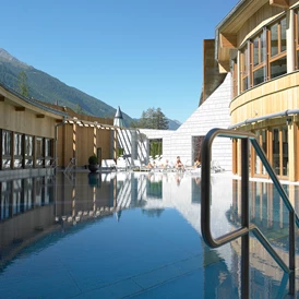 Wellnesshotel: AQUA DOME - Tirol Therme Längenfeld