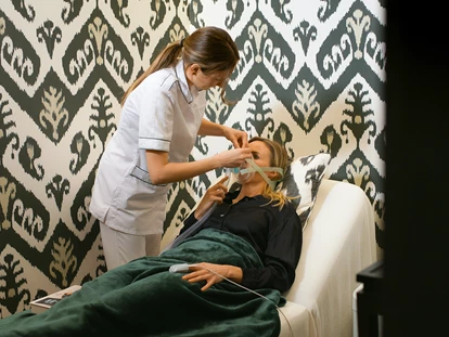 Wellnessurlaub - Finnische Sauna - Patsch - Sacher Academy For Better Aging - Alpin Resort Sacher Seefeld - Tirol