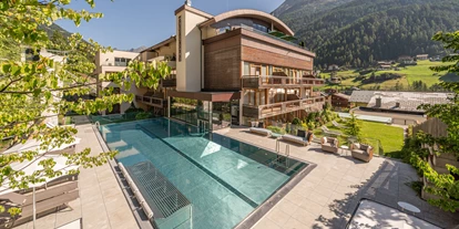 Wellnessurlaub - Dorf Tirol - Bergland Hotel Sölden