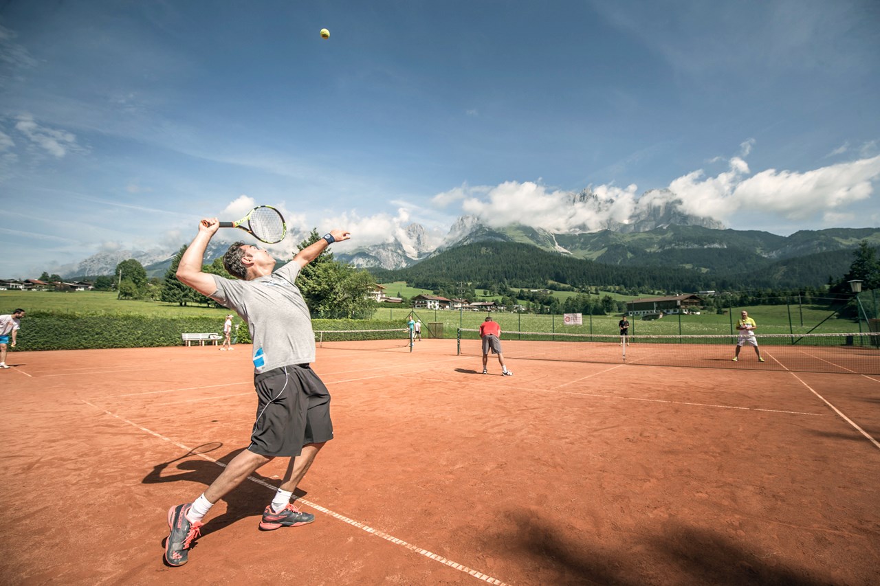 Bio-Hotel Stanglwirt Fitnessangebote im Detail "Tennis fürs Leben" - Kurse