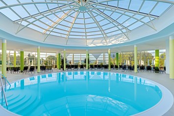 Wellnesshotel: Thermen-Oase mit Panorama-Aussicht - Fürstenhof ****s Quellness- und Golfhotel