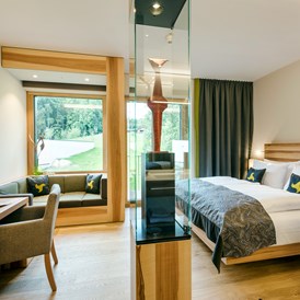 Wellnesshotel: Naturzimmer (ohne Bergblick) - Klosterhof - Alpine Hideaway & Spa