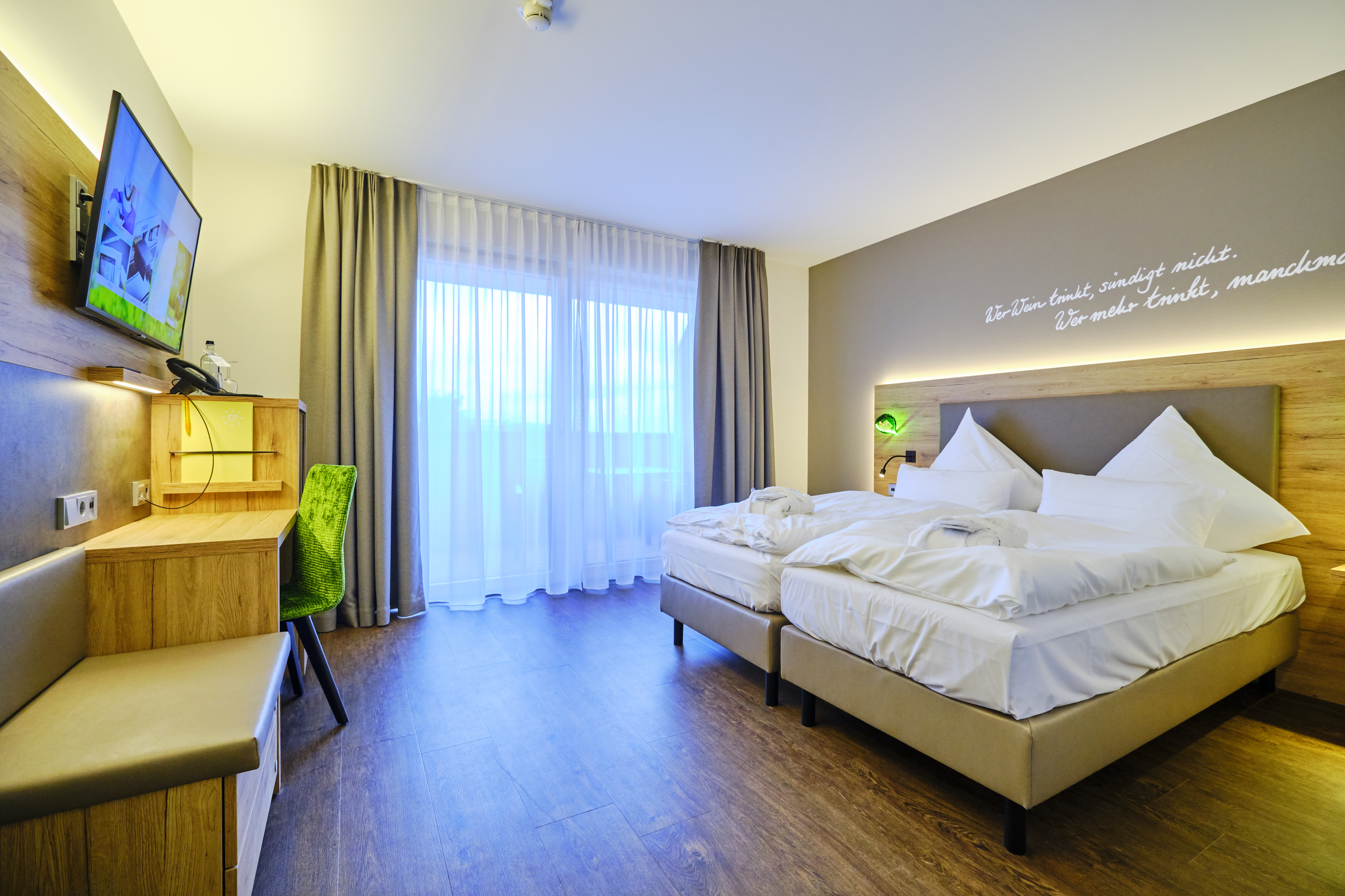 sonnenhotel WEINGUT RÖMMERT Zimmerkategorien Doppelzimmer "Weinrebe"