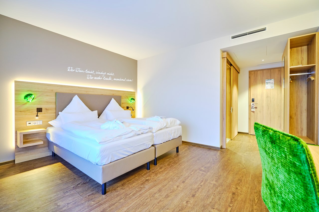 sonnenhotel WEINGUT RÖMMERT Zimmerkategorien Doppelzimmer "Weinbauer"