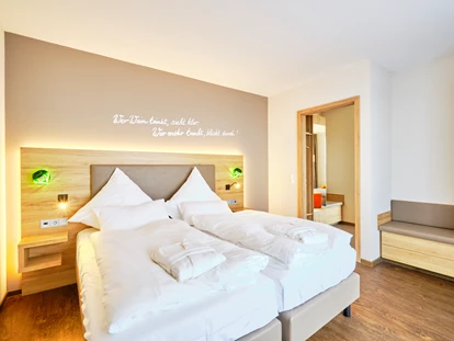 Wellnessurlaub - Schweinfurt - Zimmerbeispiel - sonnenhotel WEINGUT RÖMMERT