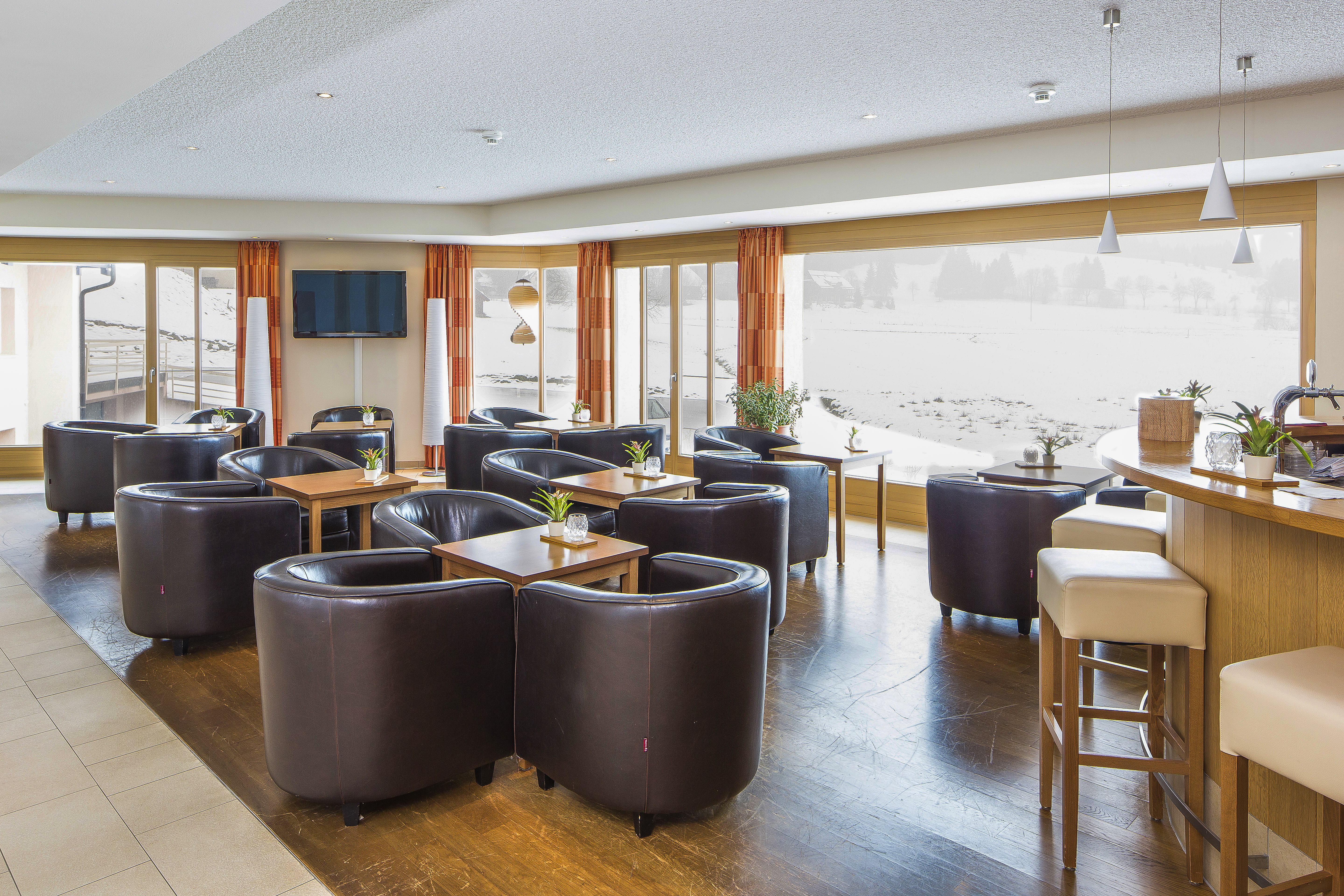 Wellnessurlaub - Höchenschwand - Bar - Hotel Breggers Schwanen