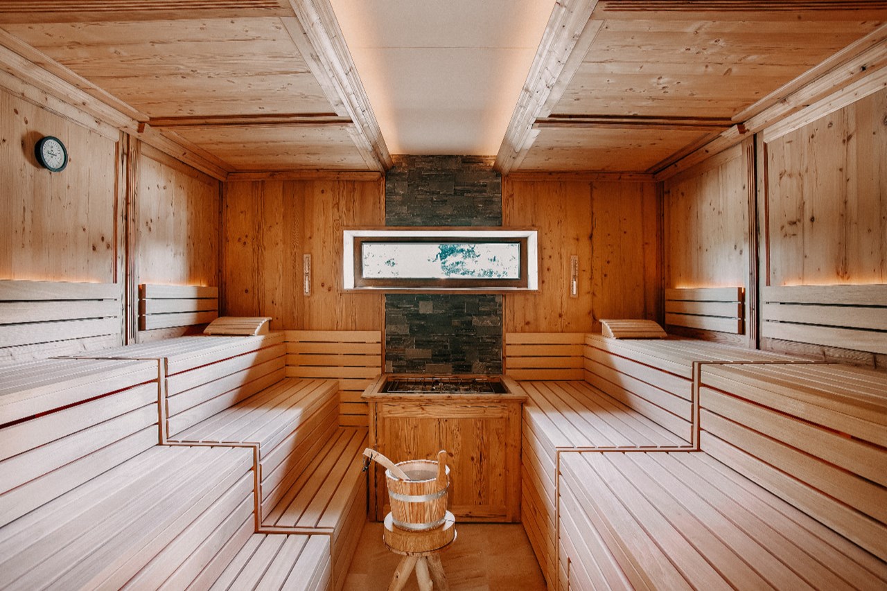 Der Eisvogel - Wellness- & Genusshotel Saunen und Bäder im Detail Finnische Sauna 90°C