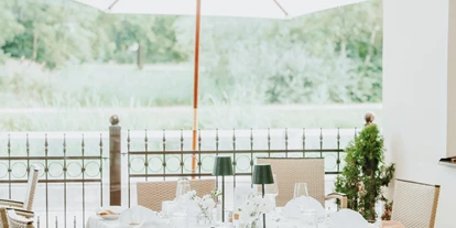 Wellnessurlaub - Gesichtsmassage - Perkam - Restaurant Terrasse - Der Eisvogel - Wellness- & Genusshotel