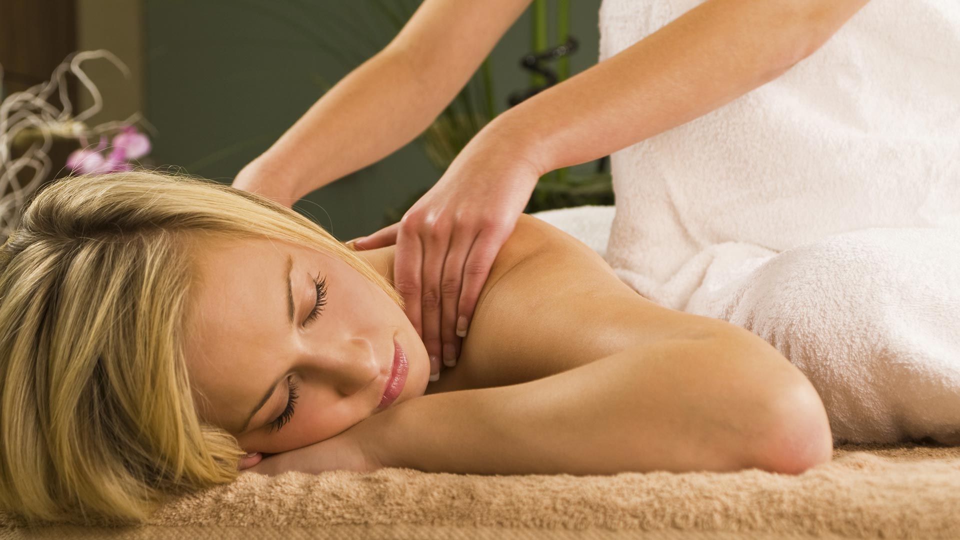 Hotel Grüner Wald****S Massagen im Detail Massage