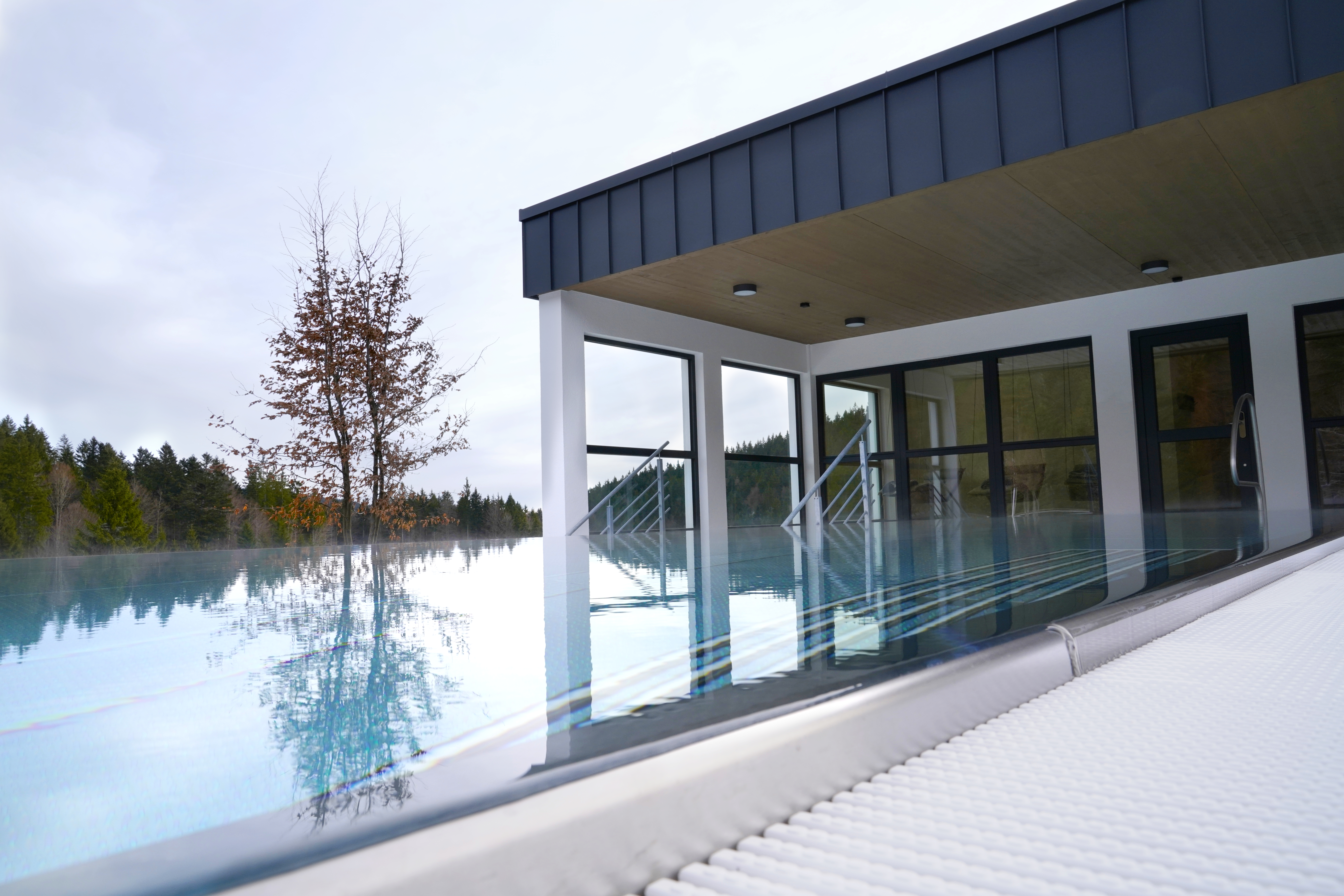 Wellnessurlaub - Day SPA - Baden-Württemberg - Skypool Waldhotel am Notschreipass - Waldhotel am Notschreipass