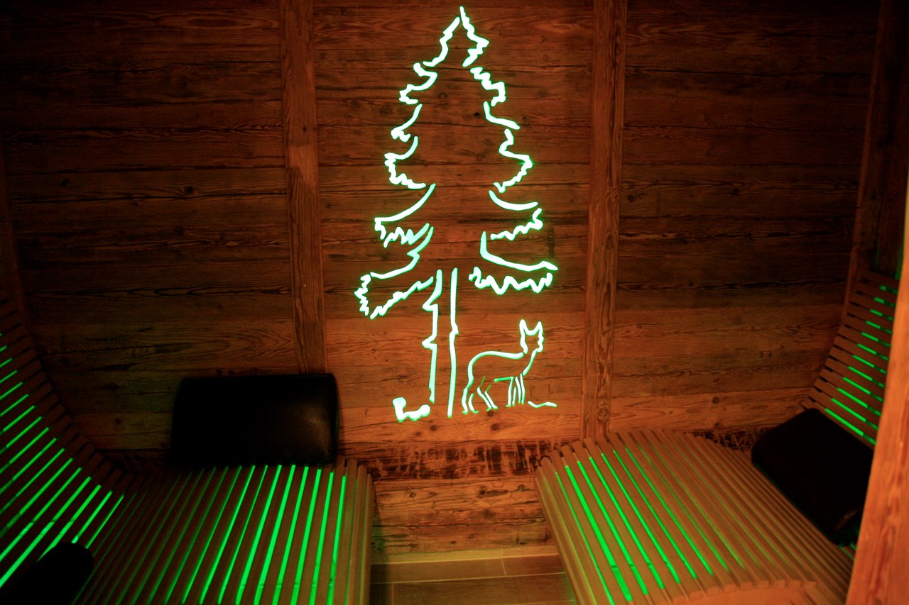 Die Tanne Tonbach - Wellness & Wohlfühl Hotel Saunen und Bäder im Detail Tannen-Bio-Sauna