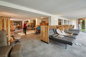 Wellnesshotel: Relax-Bereich - Erfurth´s Bergfried Ferien & Wellnesshotel