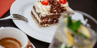 Wellnessurlaub - Schwanenstadt - Kaffee und Kuchen - Hotel Schweizer Hof Betriebs-GmbH