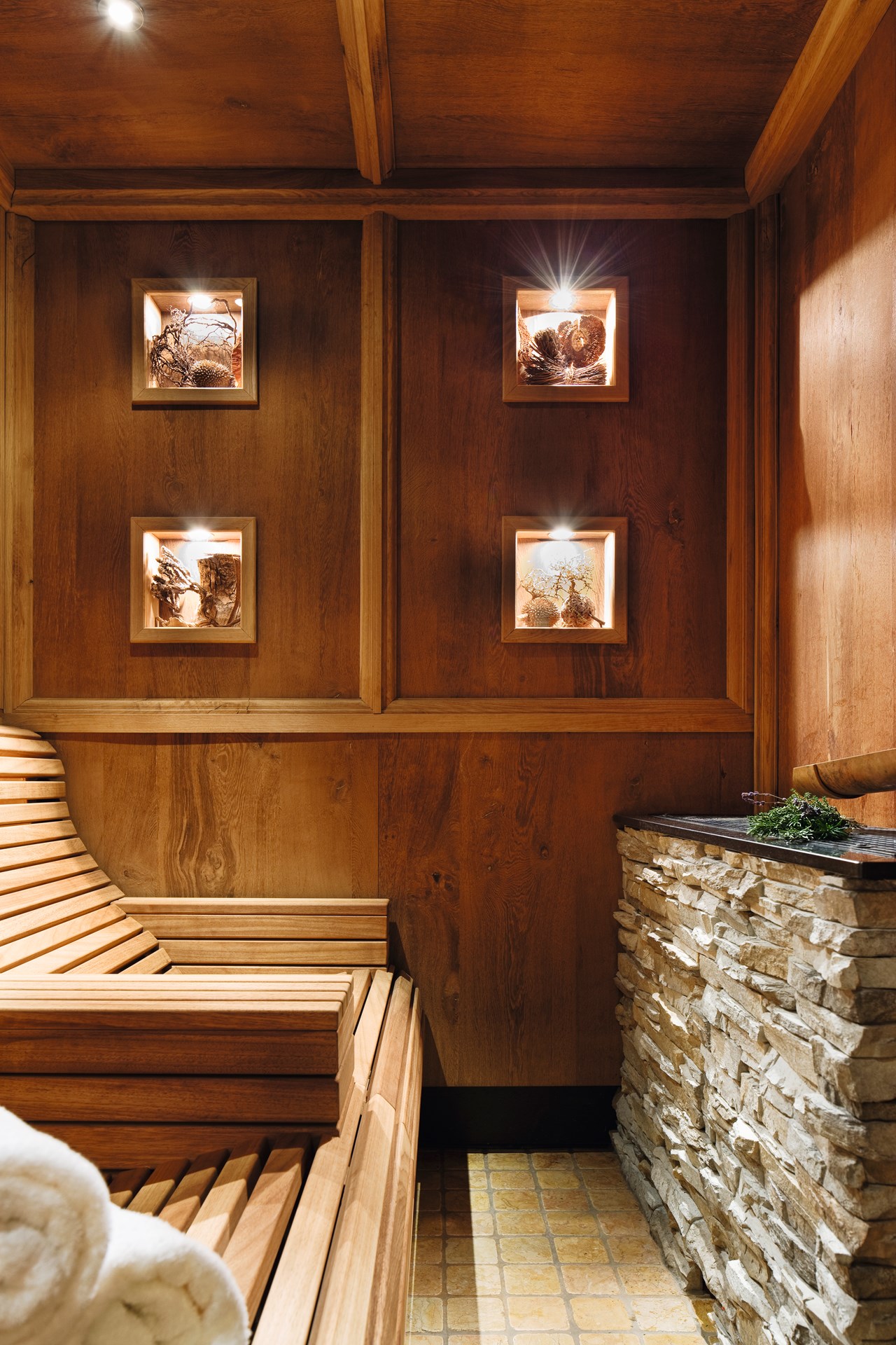 Hotel Kesslermühle Saunen und Bäder im Detail Kräuter-Bio-Sauna     