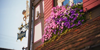 Wellnessurlaub - Hot Stone - Weisweil - Hotel Ritter Durbach Aussenfassade - Hotel Ritter Durbach