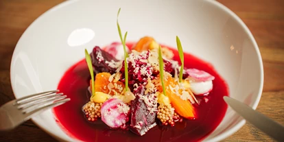 Wellnessurlaub - Hot Stone - Weisweil - Abendessen im Makidan - Hotel Ritter Durbach