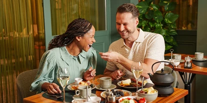 Wellnessurlaub - Hot Stone - Weisweil - Frühstück im Ritter Wiedergrün - Hotel Ritter Durbach