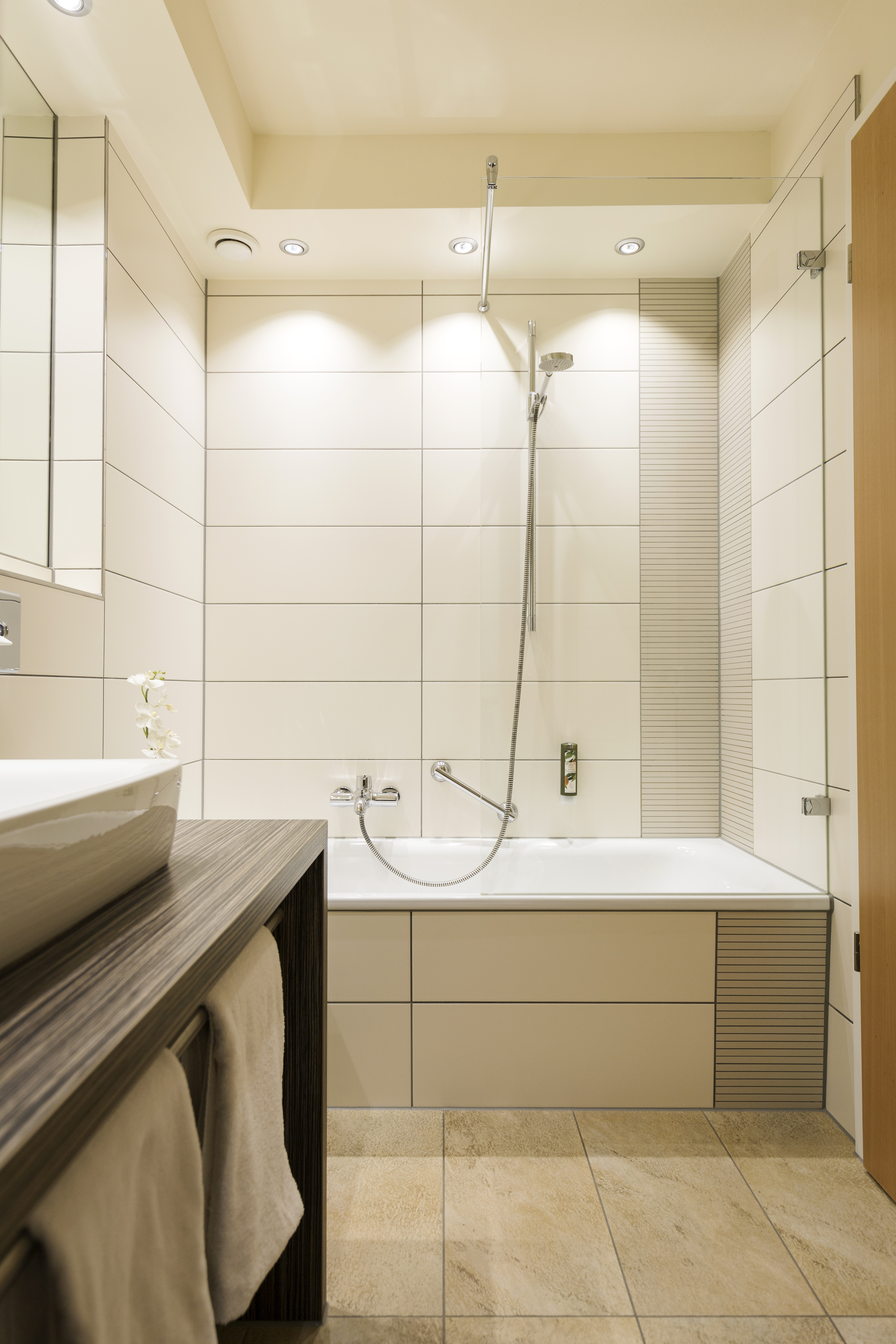 Wellnesshotel: Badezimmer Juniorsuite - Wellness- & Nationalpark Hotel Schliffkopf - Zimmer | Suiten