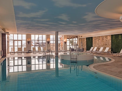 Wellnessurlaub - Babysitterservice - Hallenbad - Hotel Unterwirt