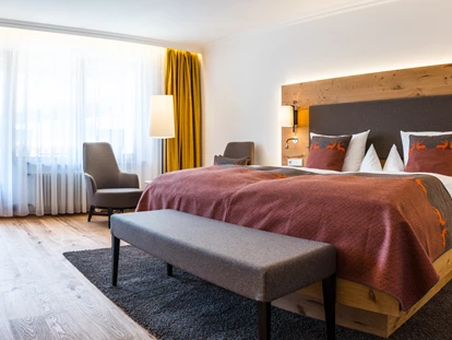 Wellnessurlaub - Hot Stone - Weisweil - Deluxe Zimmer - Naturparkhotel Adler