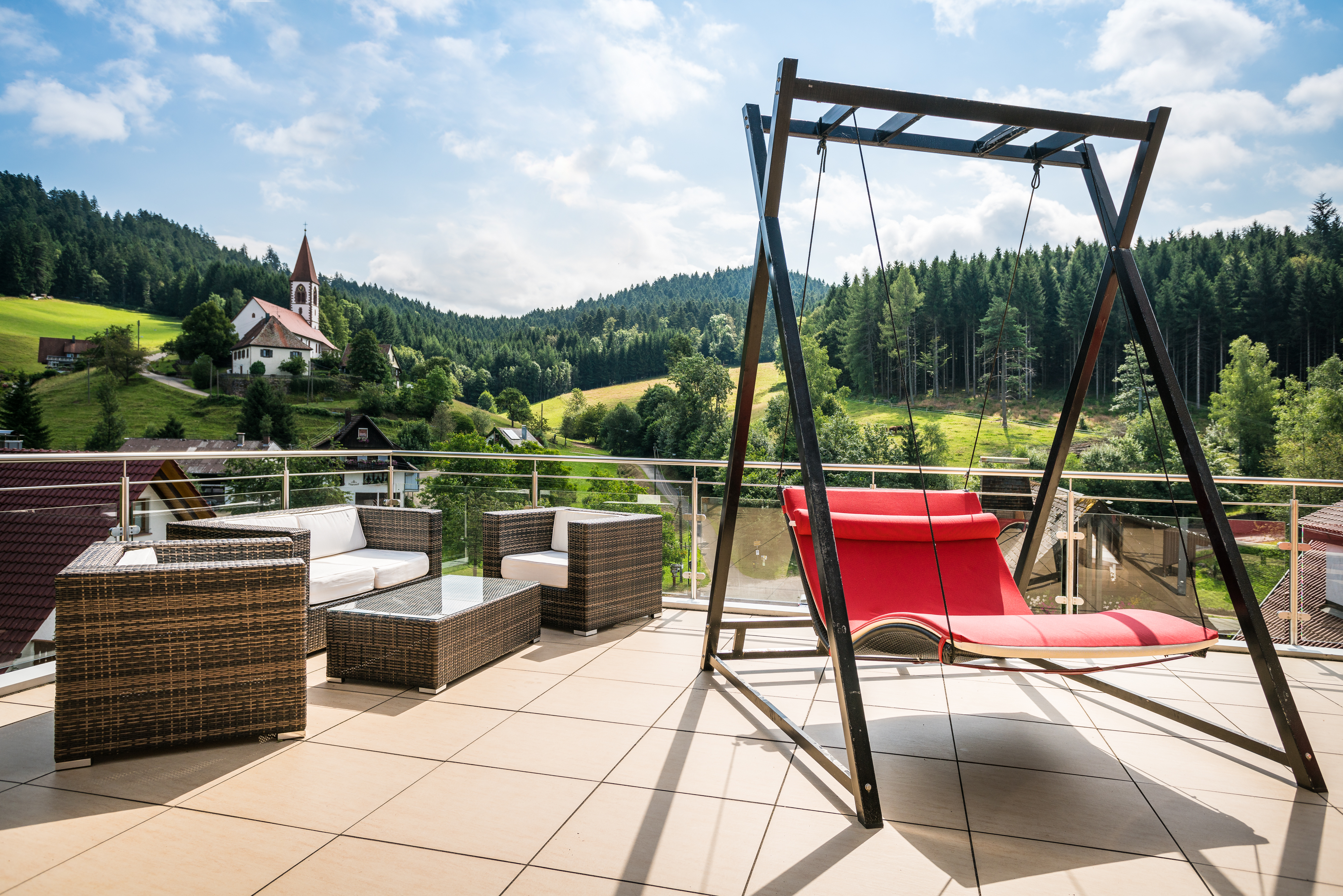 Wellnesshotel: Naturparkhotel Adler, Ruheraum, Terrasse - Naturparkhotel Adler - Hotel | Umgebung