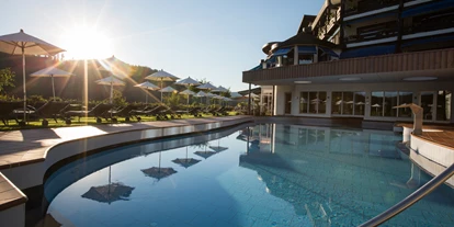 Wellnessurlaub - Babysitterservice - Beheizter Außenpool - Traube Tonbach