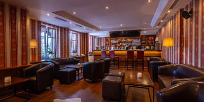 Wellnessurlaub - Hotel-Schwerpunkt: Wellness & Beauty - Hildrizhausen - Bar - Wellnesshotel Palmenwald