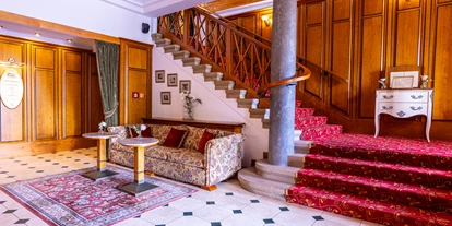 Wellnessurlaub - Hotel-Schwerpunkt: Wellness & Beauty - Hildrizhausen - Lobby - Wellnesshotel Palmenwald