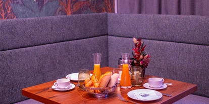 Wellnessurlaub - Hotel-Schwerpunkt: Wellness & Beauty - Hildrizhausen - Frühstück - Wellnesshotel Palmenwald