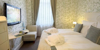 Wellnessurlaub - Hotel-Schwerpunkt: Wellness & Beauty - Hildrizhausen - Doppelzimmer Classic - Wellnesshotel Palmenwald