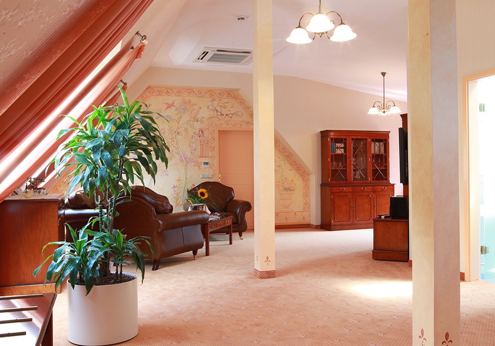 The Lakeside Burghotel zu Strausberg Zimmerkategorien Burgsuite