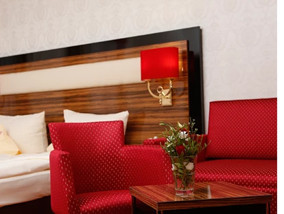 Wellnessurlaub - Hotel-Schwerpunkt: Wellness & Kulinarik - Zechin - Juniorsuite - The Lakeside Burghotel zu Strausberg