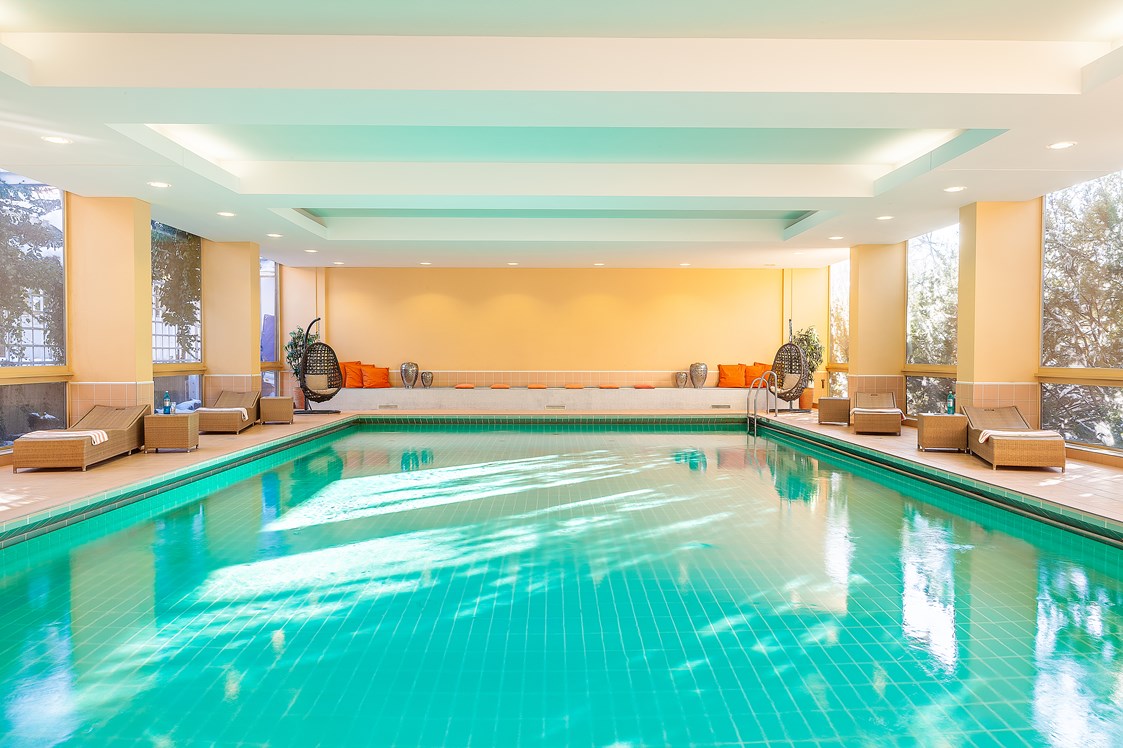 Wellnesshotel: Schwimmbad - relexa hotel Bad Steben