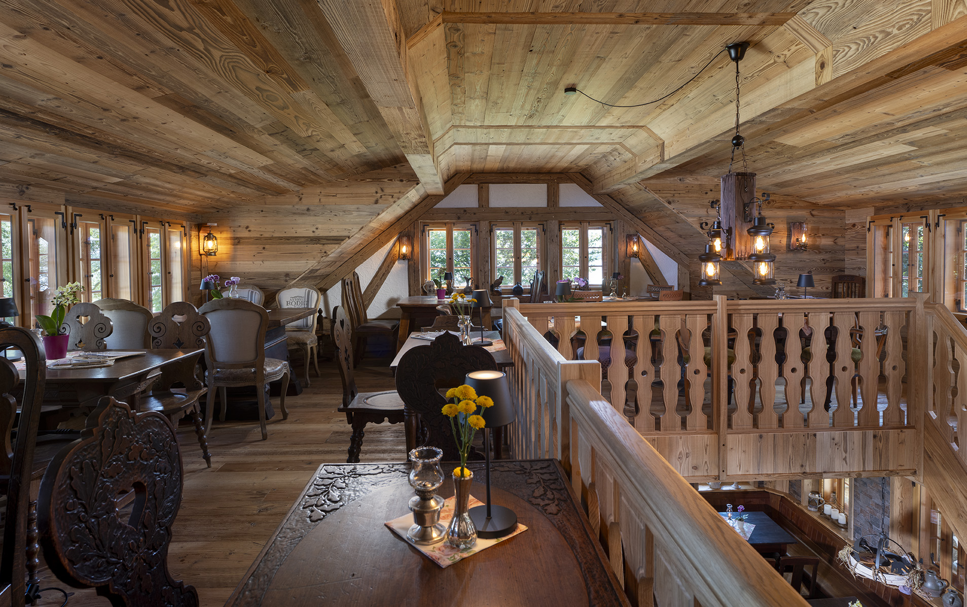 Wellnesshotel: Empore urige Lutki Hütte - Wellnesshotel Seeschlösschen