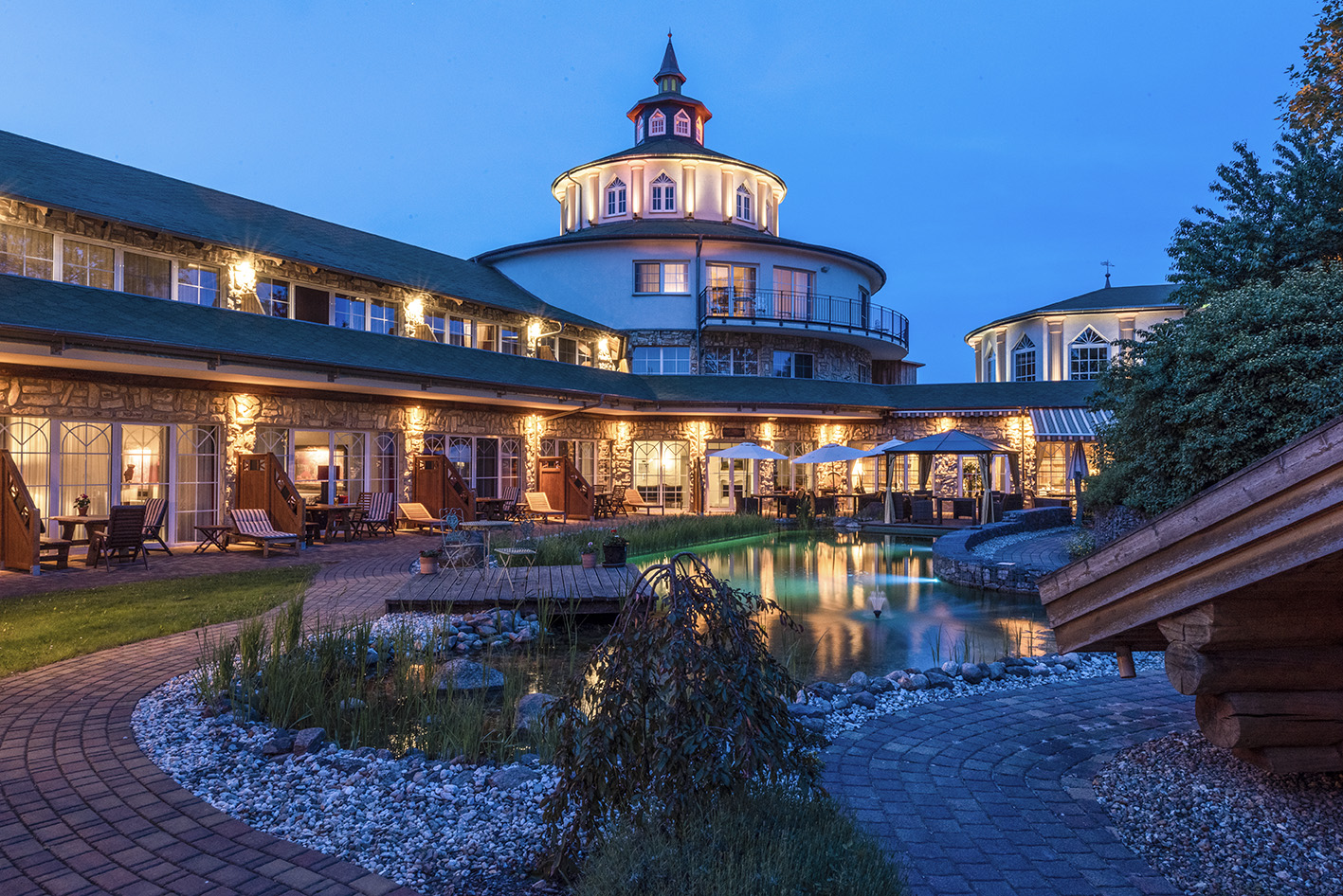 Wellnesshotel: Schlossteich und Haus am Schlossteich - Wellnesshotel Seeschlösschen - Hotel | Umgebung, Kulinarik | Restaurant