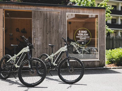 Wellnessurlaub - Babysitterservice - E-Bike Verleih - ALL INCLUSIVE Hotel DIE SONNE****s