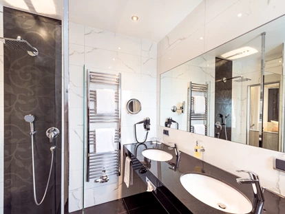 Wellnessurlaub - Whirlpool - Bad Kissingen - Sieben Welten Hotel & Spa Resort