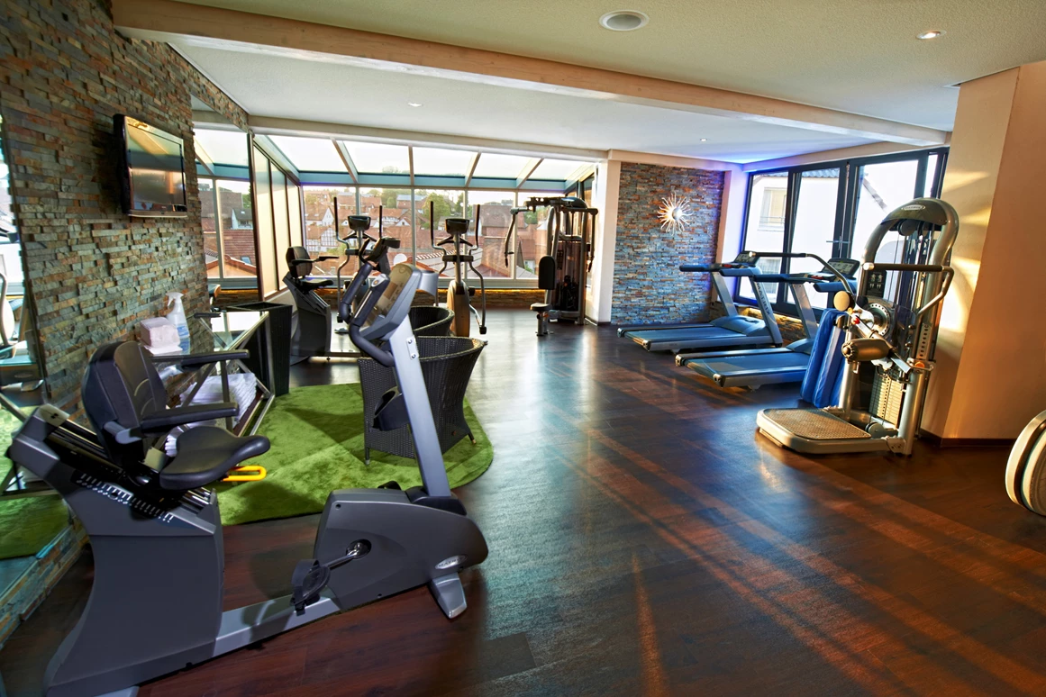 Wellnesshotel: Fitnessbereich - Göbel´s Schlosshotel " Prinz von Hessen "
