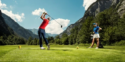 Wellnessurlaub - Parkplatz: kostenlos in Gehweite - Grießen (Leogang) - Golfplatz - Hotel Gut Brandlhof